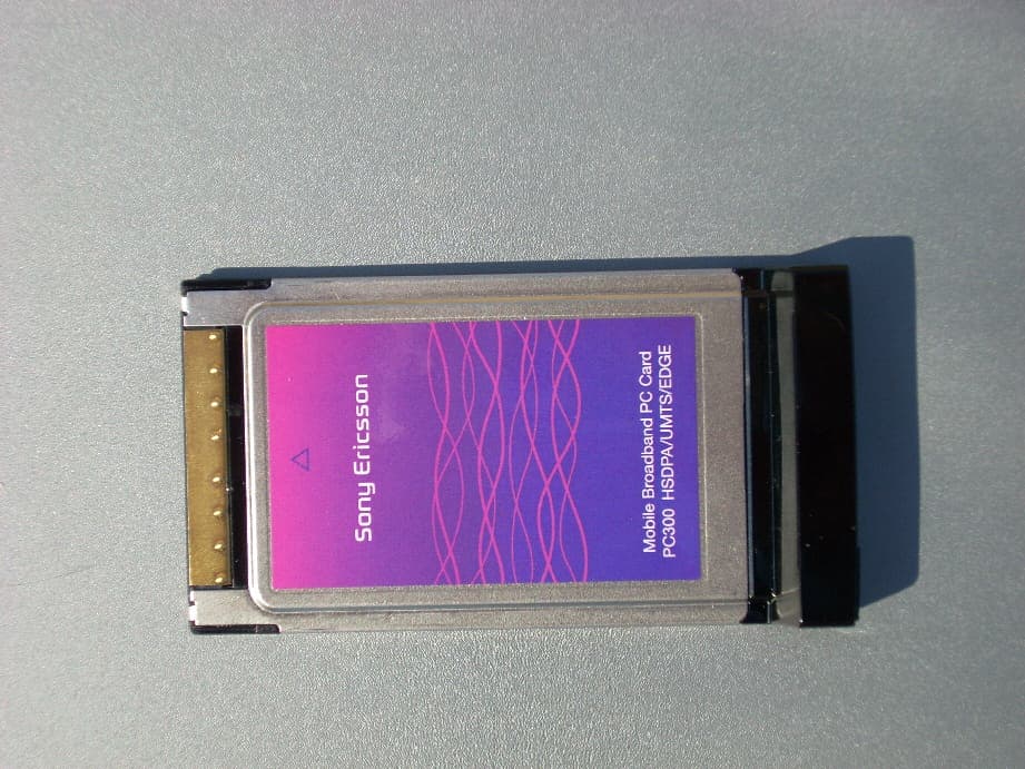 Mobile Broadband PC Card - FCC ID PY7F3231011 - Sony Corporation (2)
