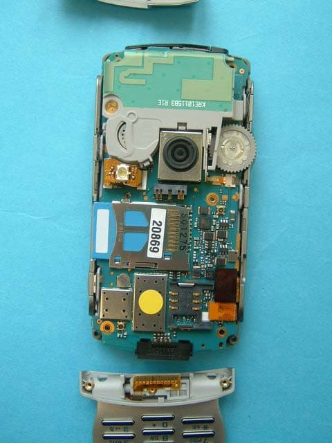Licensed Transmitter - FCC ID PY7FD022011 - Sony Corporation (3)