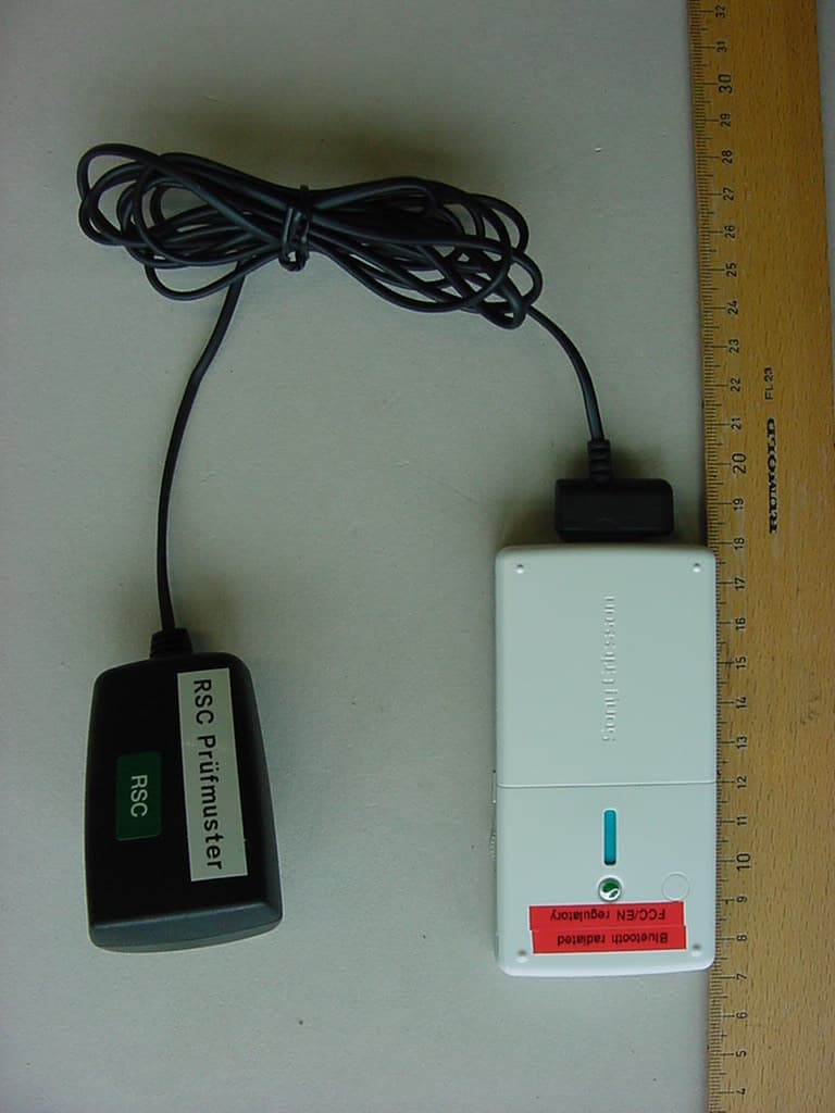 Licensed Transmitter - FCC ID PY7FD022012 - Sony Corporation
