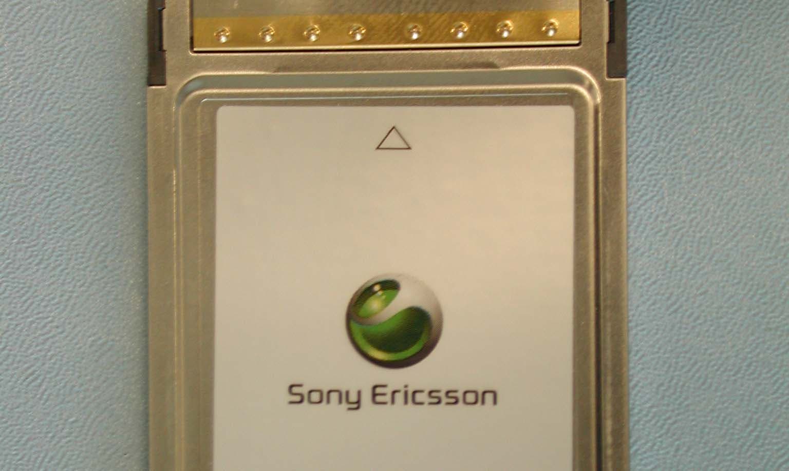 GSM 850/900/1800/1900 and WLAN IEEE802.11g PC card - FCC ID PY7FF051011 - Sony Corporation (2)