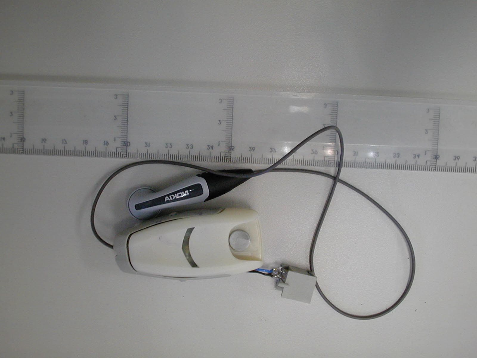 Bluetooth Wireless Headset - FCC ID PYAHS3W - Microsoft Corporation