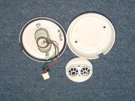Ultrasonic Lens Cleaner - FCC ID PYR-LENSMEDIC - Now Medic Co., Ltd. (1)