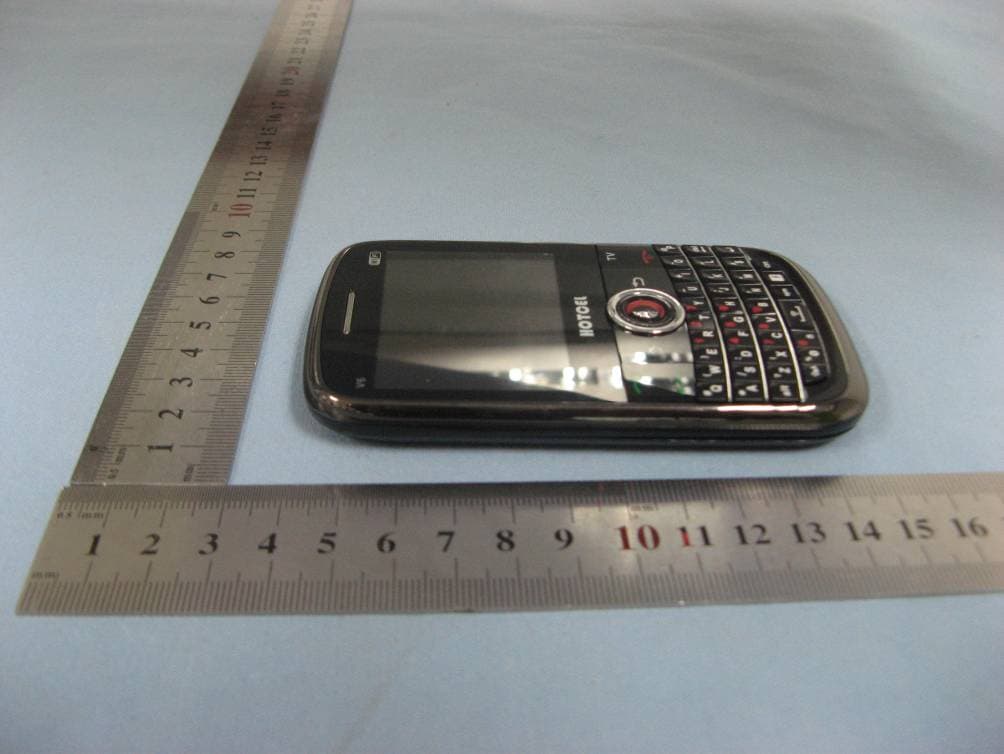 Quadband Mobile Phone with BT/WLAN - FCC ID PYYV6 - ShenZhen Hotide Technology Development Co., Ltd (3)