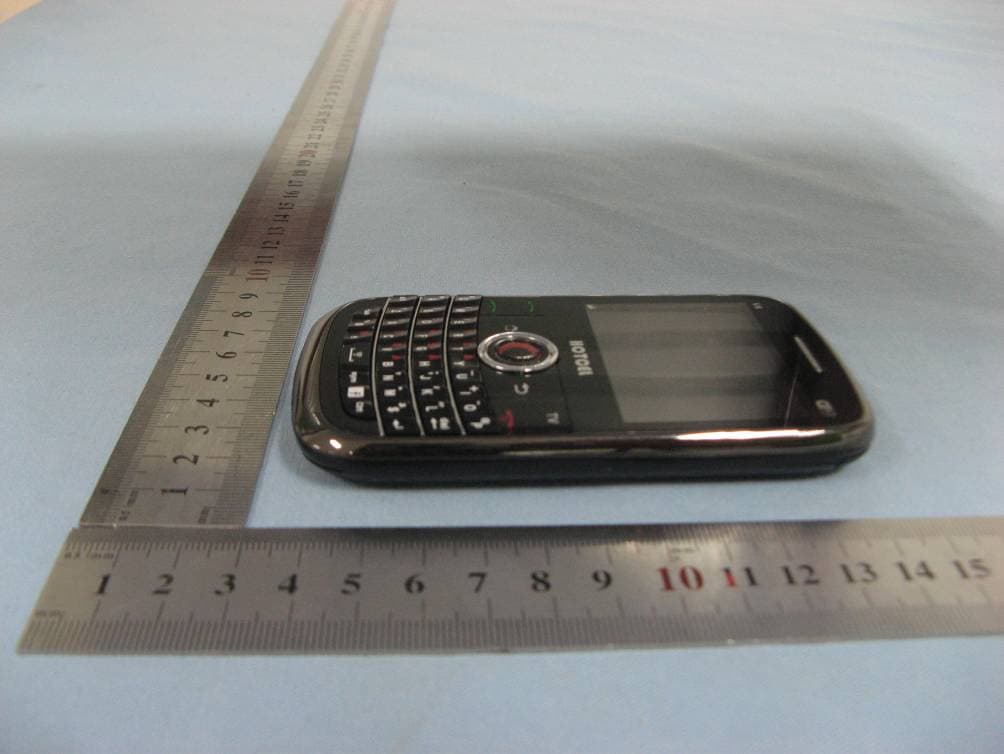 Quadband Mobile Phone with BT/WLAN - FCC ID PYYV6 - ShenZhen Hotide Technology Development Co., Ltd (5)