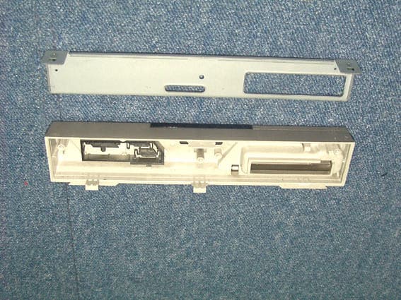 Digital Satellite Reciever - FCC ID PZ8PANSAT500CI - Hyundai Digital Technology Co., Ltd. (2)