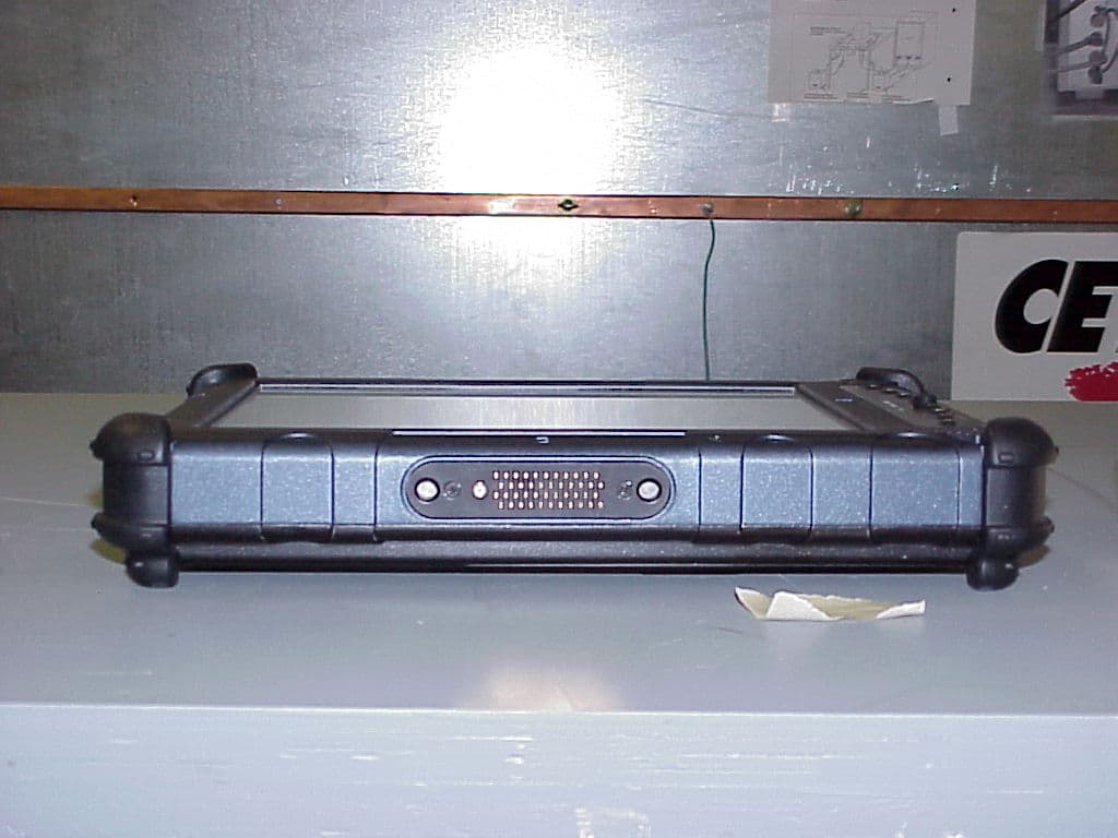 Tablet PC with integrated WLAN PC Card - FCC ID Q2GIX104-001 - Xplore Technologies Corp.