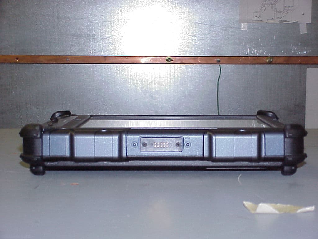 Tablet PC with integrated WLAN PC Card - FCC ID Q2GIX104-001 - Xplore Technologies Corp. (2)