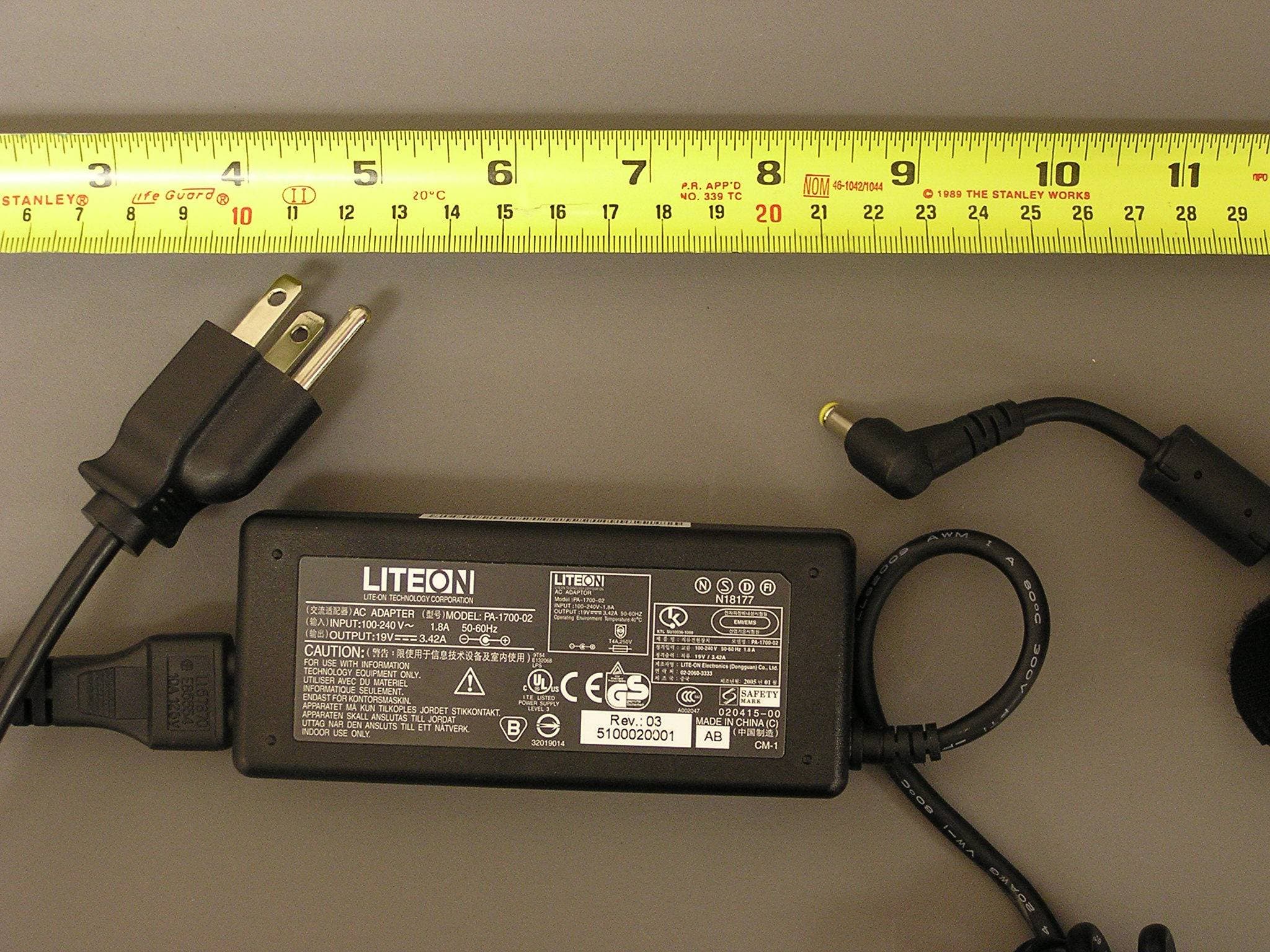 Tablet PC with wireless transmitter - FCC ID Q2GIX104-149 - Xplore Technologies Corp. (4)