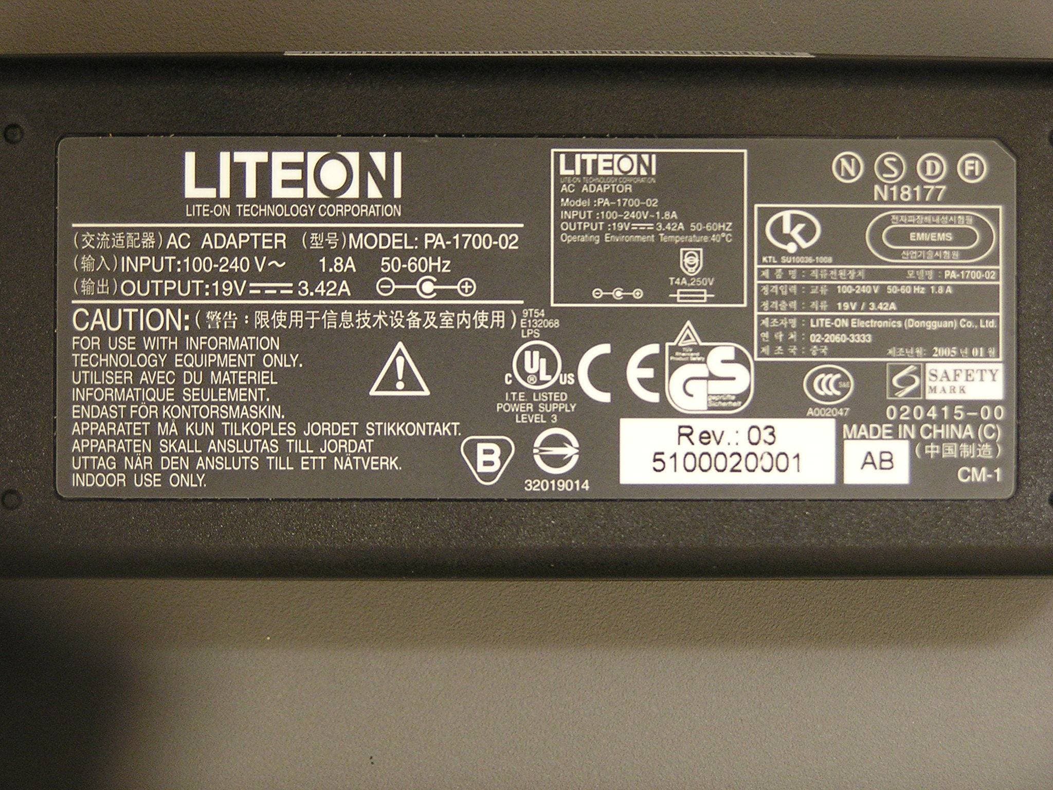Tablet PC with wireless transmitter - FCC ID Q2GIX104-149 - Xplore Technologies Corp. (2)