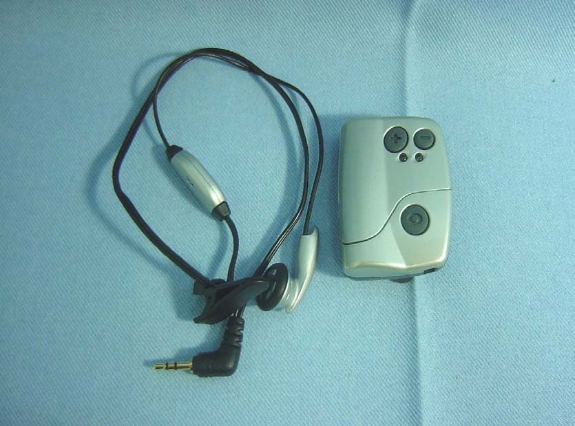 Bluetooth Headset - FCC ID Q2LCKH10101 - Chih-Kan Technology Co., Ltd.
