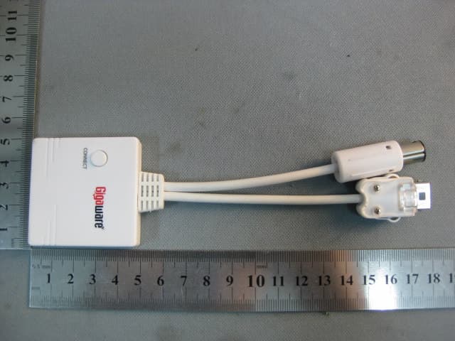 Wireless Controller for Gamecube and Wii - FCC ID Q2VRFPCMWD04 - MAXWISE Production Enterprise Ltd.