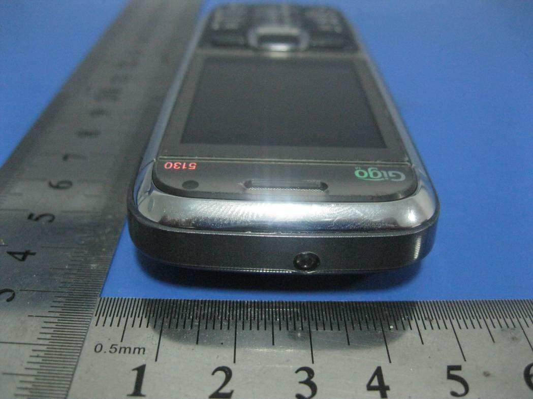 GSM MOBILE PHONE - FCC ID Q2YST5130 - p.Lachman (HK) ltd (4)