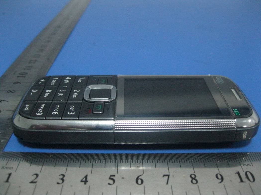 GSM MOBILE PHONE - FCC ID Q2YST5130 - p.Lachman (HK) ltd (5)