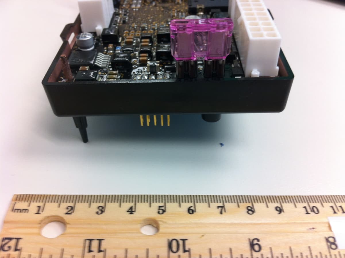 Radio expansion board with GSM800 and 1900 and 802.11 b/g/n - FCC ID Q371E60326-3G - Thermo King Corporation (2)