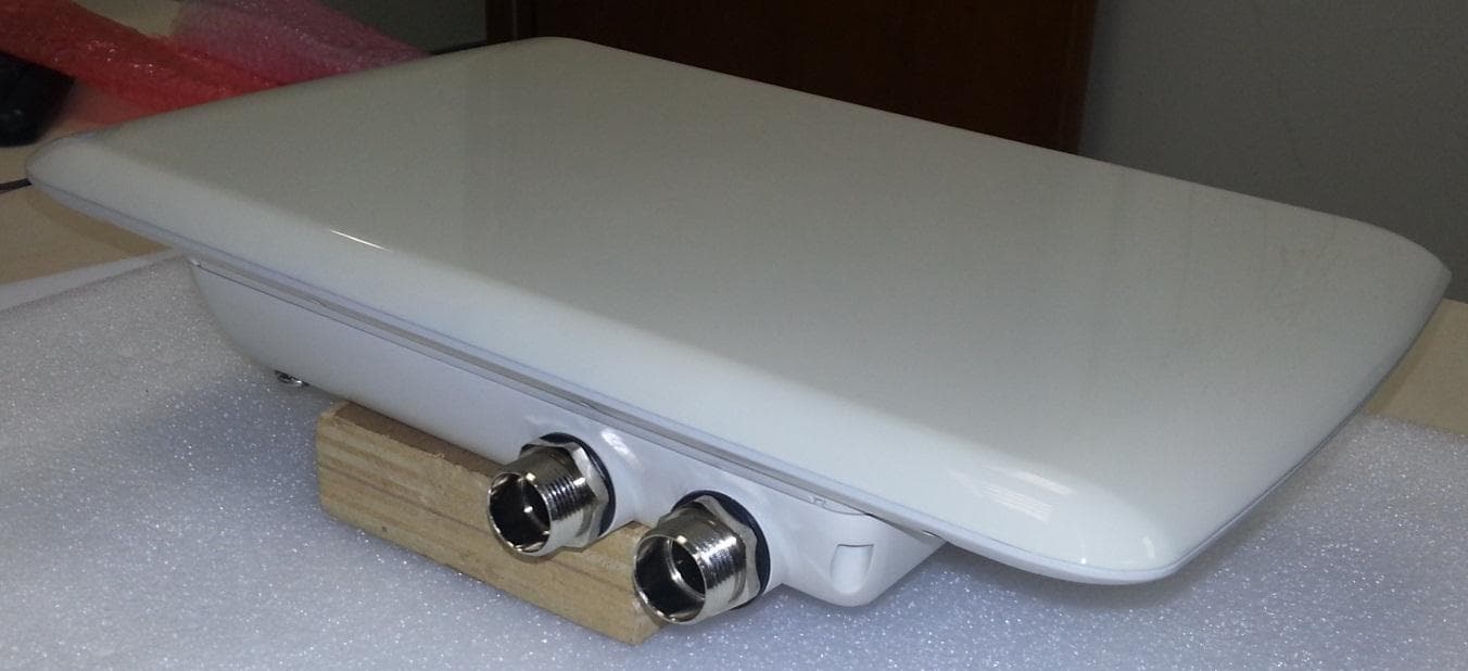 Smart Antenna Outdoor Radio Device - FCC ID Q3K-BSA5XS - Radwin Ltd. (2)