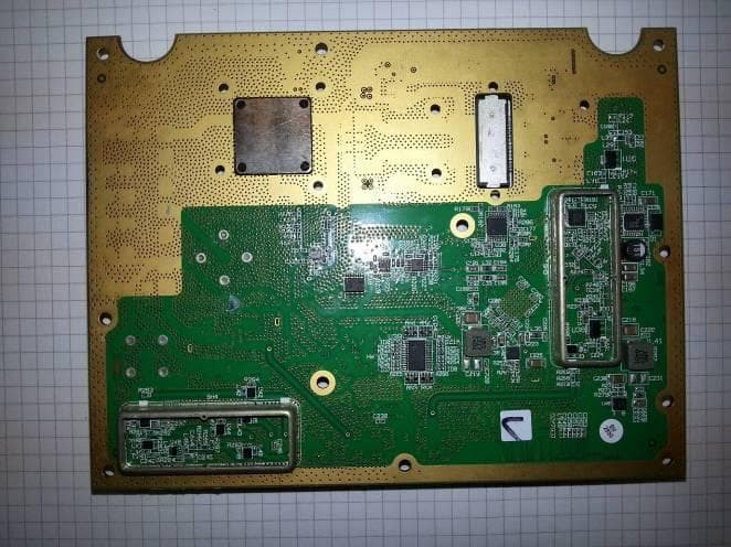 Broadband Wireless access UTRA FDD Base Station - FCC ID Q3KRW6000-B5 - Radwin Ltd. (2)