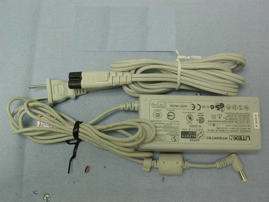 Notebook Computer W/802.11 b/g WLAN Module - FCC ID Q3Z3280K8M - Averatec Inc.,