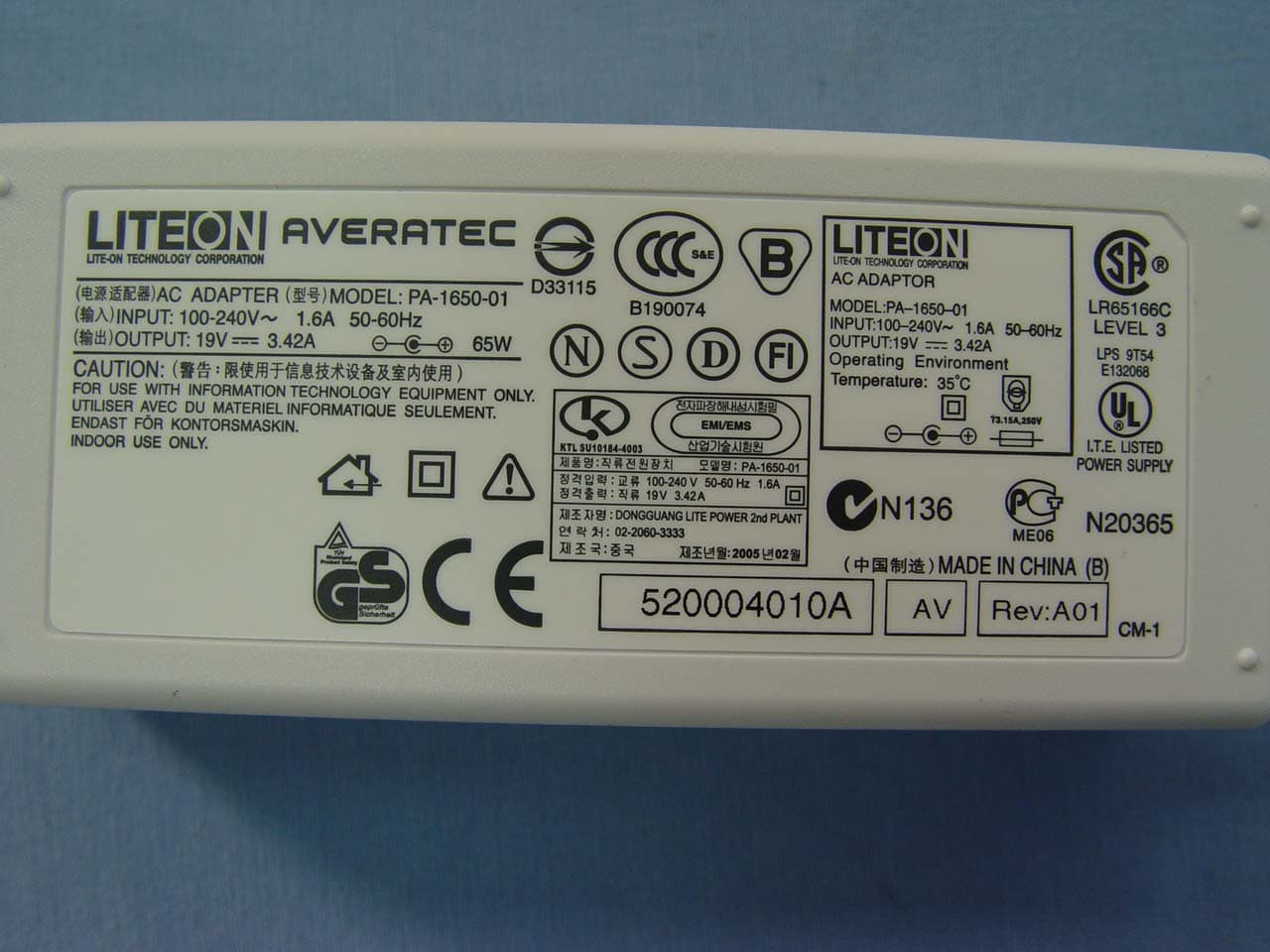 Notebook With 802.11 b/g WLAN - FCC ID Q3ZF10DA - Averatec Inc., (2)