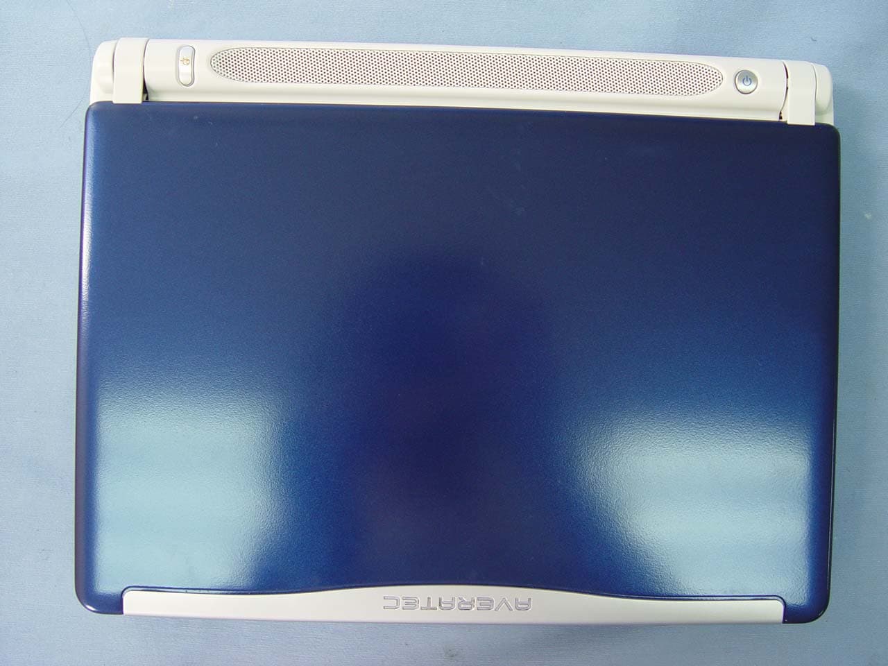 Notebook With 802.11b/g WLAN - FCC ID Q3ZF10DAM - Averatec Inc., (3)