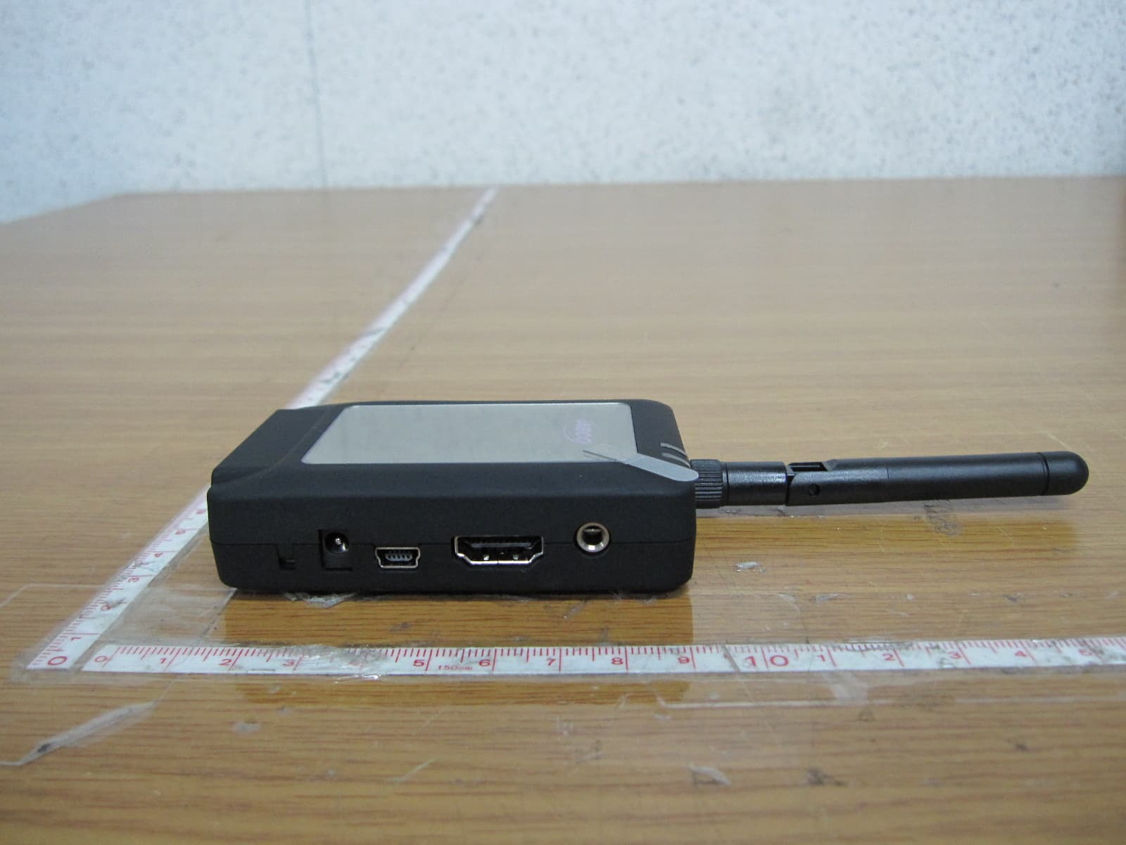 UWB Wireless VGA Dongle - FCC ID Q48-AUVS-3190-D - ABCO (4)