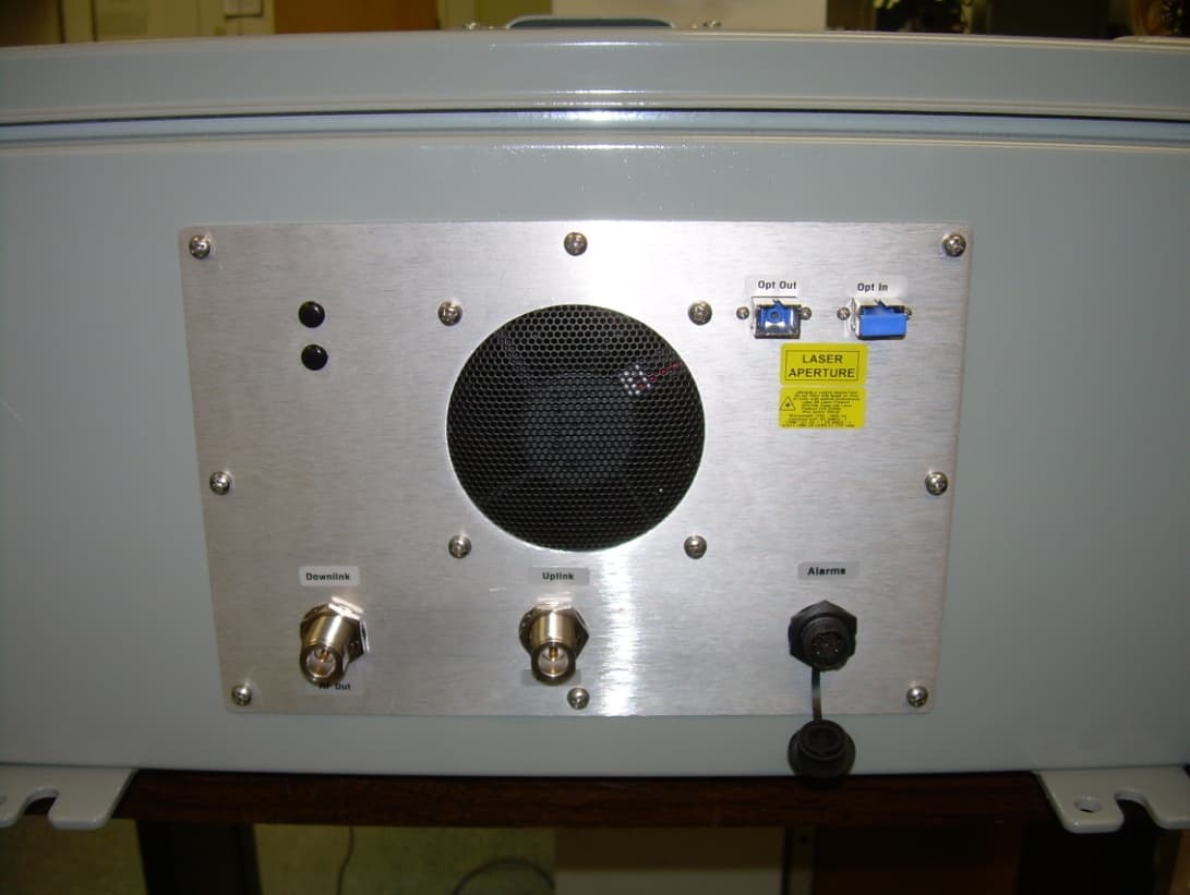 Booster - FCC ID Q4VFS31-15C - Fiber-Span LLC