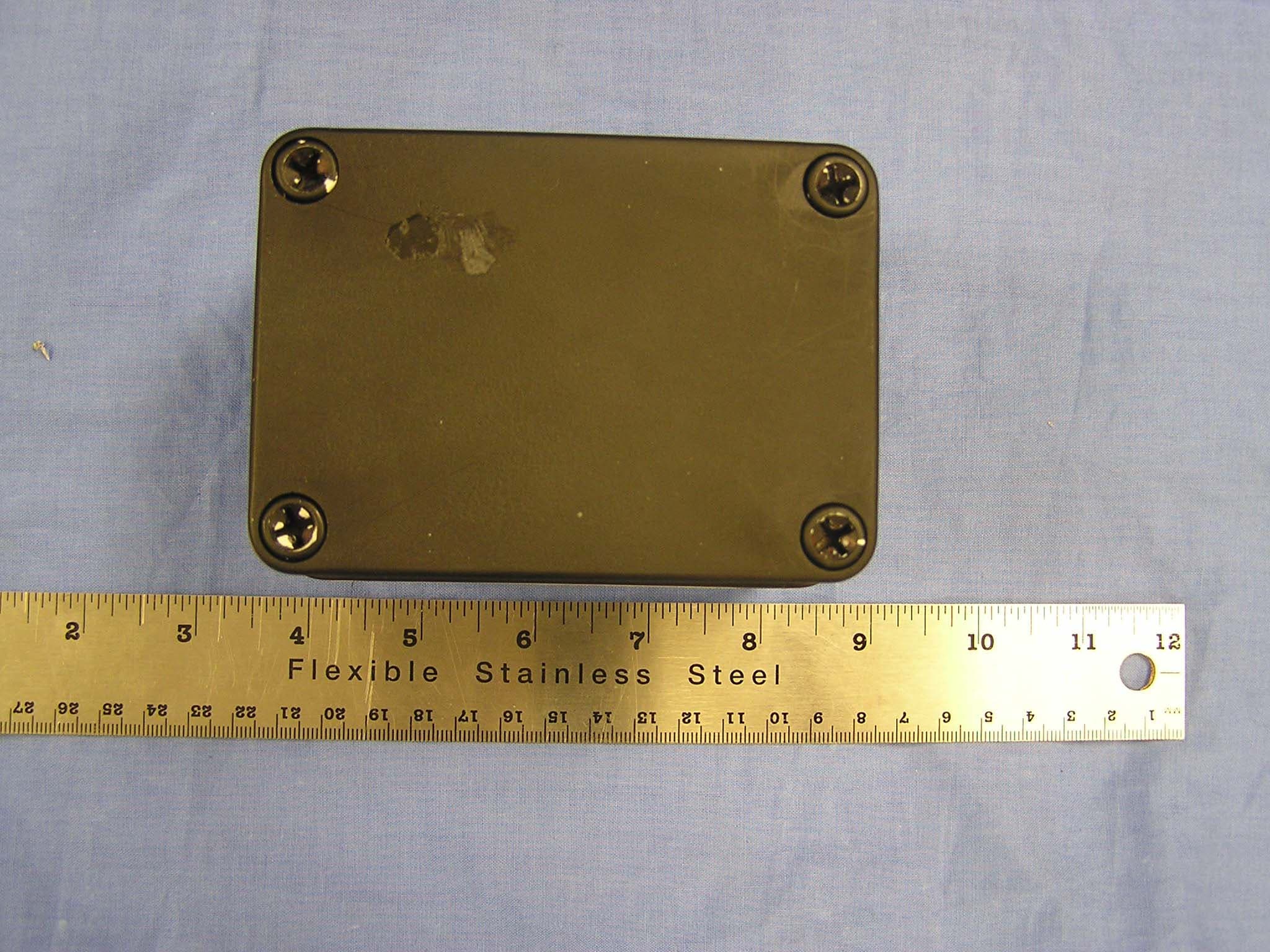 Low Power Transmitter Wireless Card Reader - FCC ID Q55VPS500A - ViVOtech, Inc. (1)