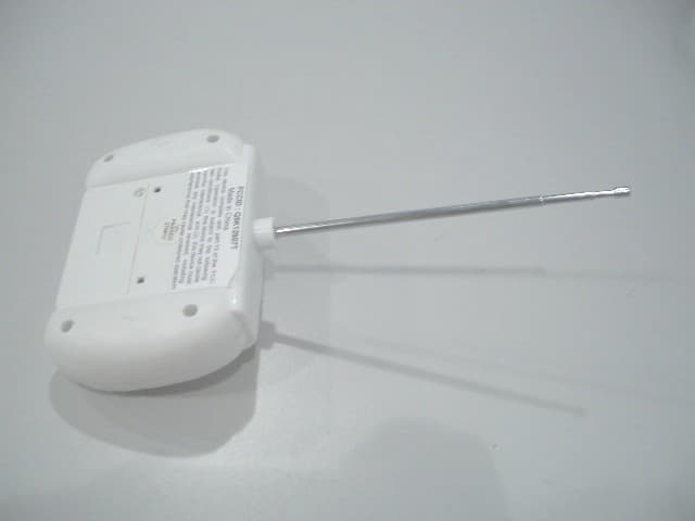 27 MHz TX - FCC ID Q5K12607T - K&B International Ltd.