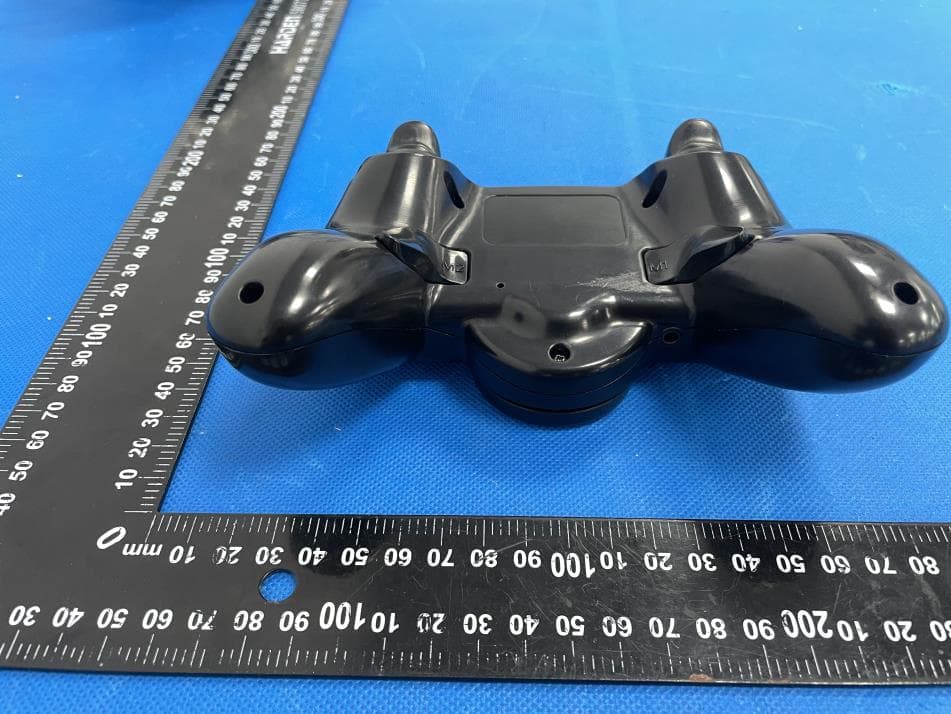 Wireless PS4 Controller - FCC ID Q5P-2610 - Vision Electronics Co., Ltd. (3)