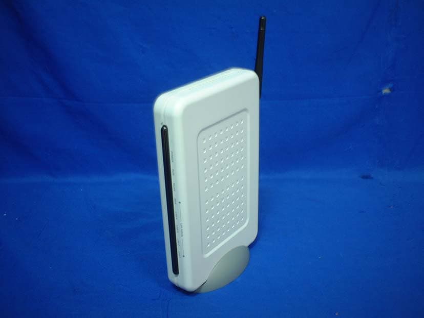 802.11b/g SIP-Based Wireless Gateway - FCC ID Q5S-SS38 - Fi Win Inc (2)