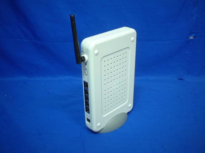 802.11b/g SIP-Based Wireless Gateway - FCC ID Q5S-SS38 - Fi Win Inc