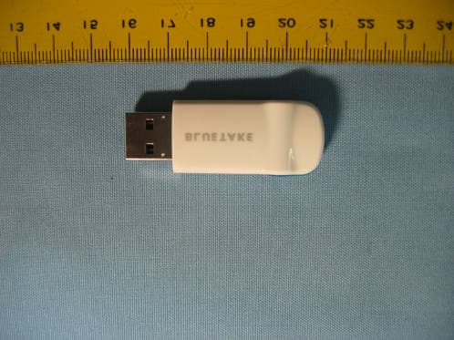 BLUETOOTH CLASS 1 USB ADAPTER - FCC ID Q5TBT007SI2005112 - Bluetake Technology Co., Ltd. (2)