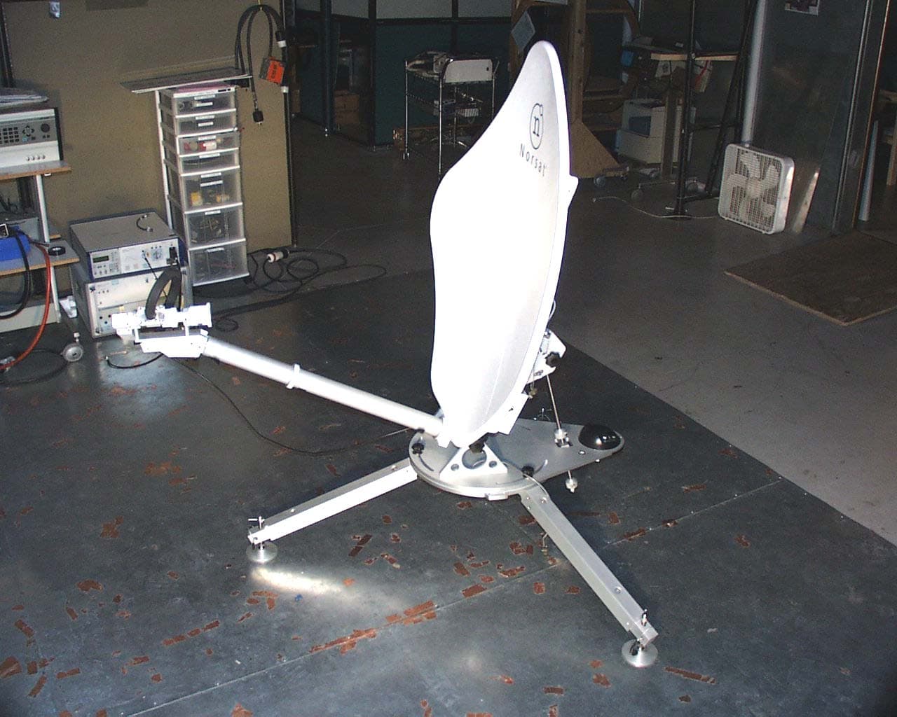 Norsat Newslink - FCC ID Q6C-NSLK3200 - Norsat International Inc. (2)
