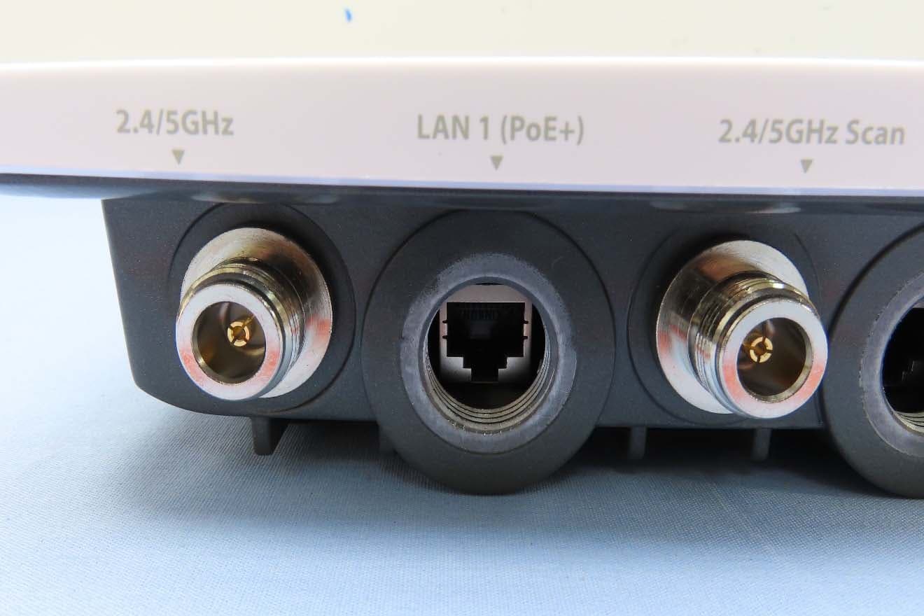 Wireless Access Point - FCC ID Q6G-AP430CR - WatchGuard Technologies, Inc. (2)