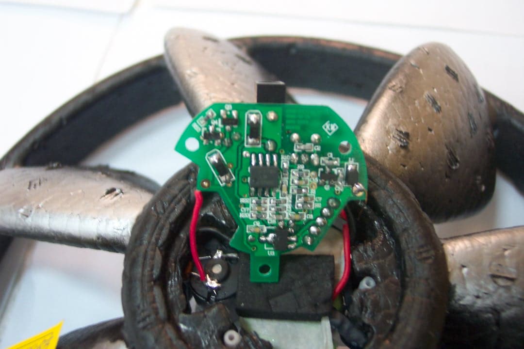 Receiver used for 49MHz Radio Transmitter - FCC ID Q6N137ELC - EDU Science Co., Ltd. (3)