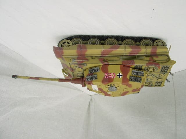 49 MHz Dark Green Camouflage German King Tiger - FCC ID Q6SCA980049RX - Tam's Industrial Co. Ltd.