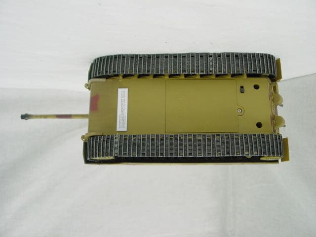 49 MHz Dark Green Camouflage German King Tiger - FCC ID Q6SCA980049RX - Tam's Industrial Co. Ltd. (2)