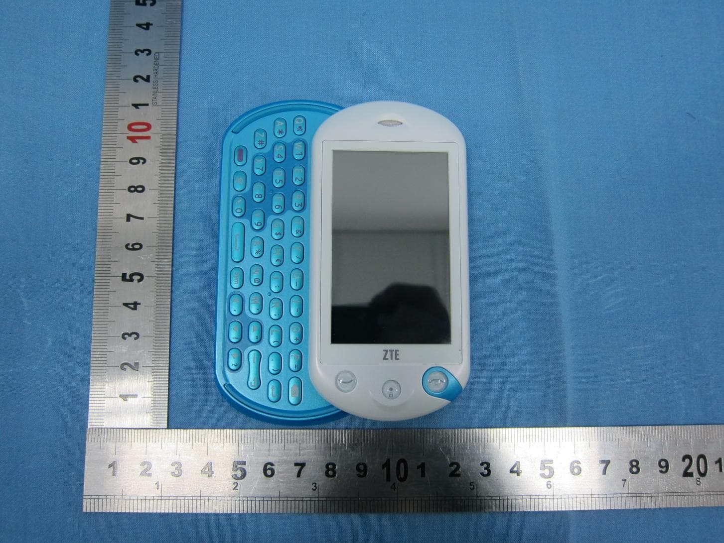 CDMA 1X Digital Mobile Phone - FCC ID Q78-D980 - ZTE Corporation (4)