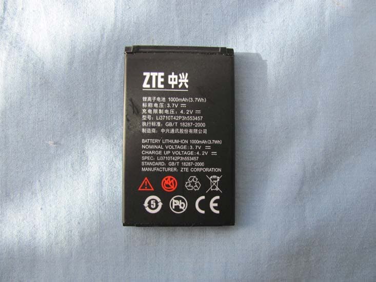 GSM Dual-band GPRS Digital Mobile Phone - FCC ID Q78-GR222 - ZTE Corporation (2)