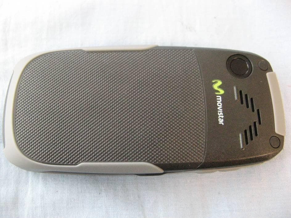 GSM Dual-band GPRS Digital Mobile Phone - FCC ID Q78-MOVISTARPULSE - ZTE Corporation (2)