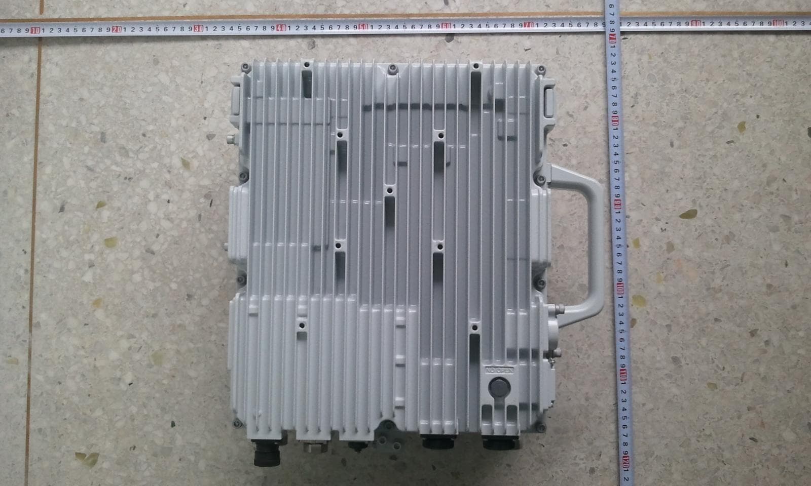 LTE Remote Radio Unit - FCC ID Q78-R8882S2600 - ZTE Corporation (5)