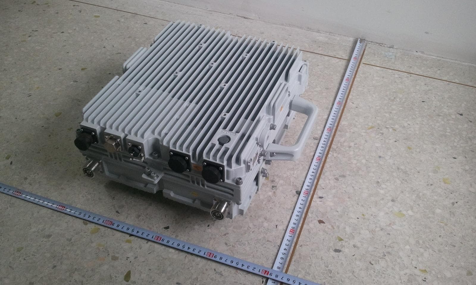 LTE Remote Radio Unit - FCC ID Q78-R8882S2600 - ZTE Corporation