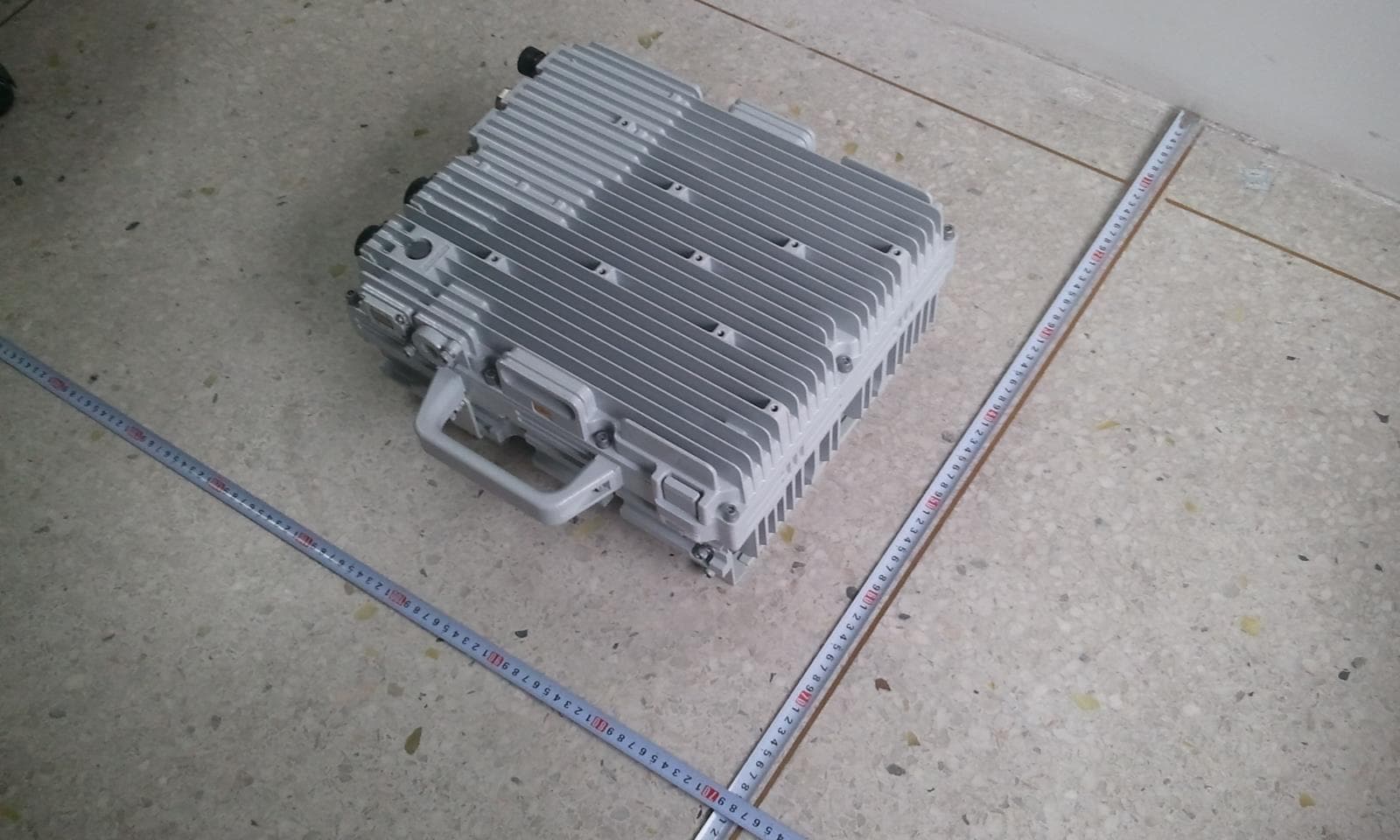 LTE Remote Radio Unit - FCC ID Q78-R8882S2600 - ZTE Corporation (4)