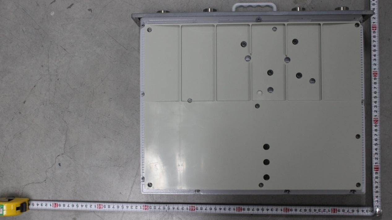 ZXSDR RSU82 S1900 is RSU Macro Radio Remote Unit. - FCC ID Q78-RSU82S1900 - ZTE Corporation (3)