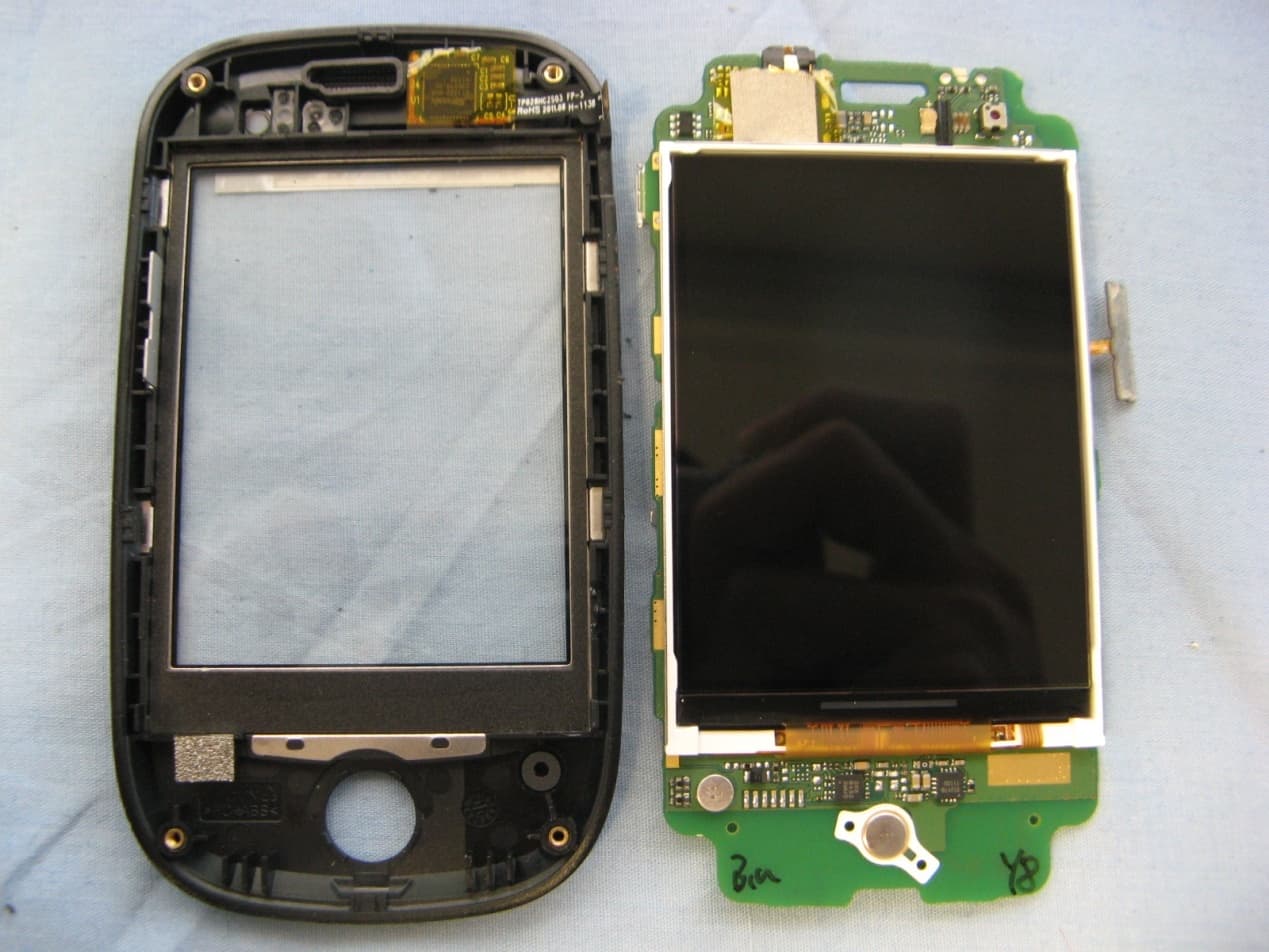 WCDMA/GSM（GPRS） Dual-Mode Digital Mobile Phone - FCC ID Q78-T12 - ZTE Corporation (3)