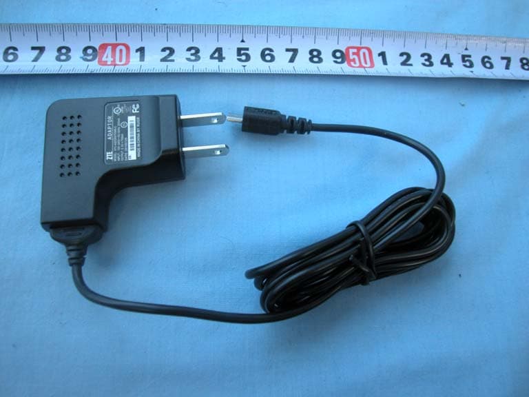 WCDMA/GSM (GPRS) Dual-Mode Digital Mobile Phone - FCC ID Q78-UX850 - ZTE Corporation (4)