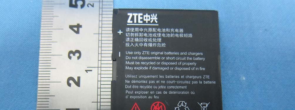 ZTE-C Q200 CDMA 1X Digital Mobile Phone - FCC ID Q78-ZTECQ200 - ZTE Corporation (4)