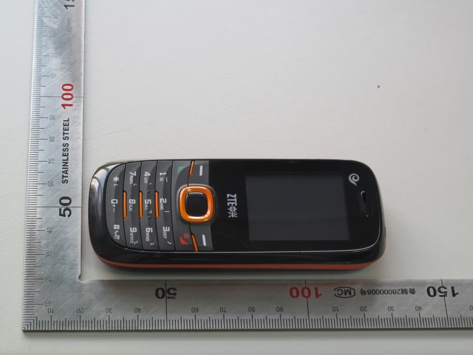 CDMA2000 1X Digital Mobile Phone - FCC ID Q78-ZTECS185 - ZTE Corporation (2)