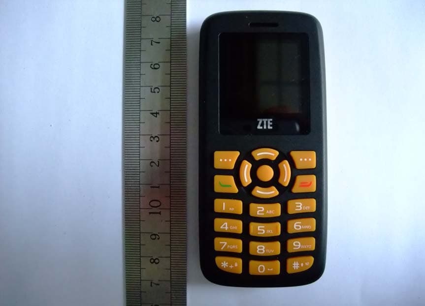 GSM 850/1900 Digital Mobile Phone - FCC ID Q78-ZTEGS512 - ZTE Corporation