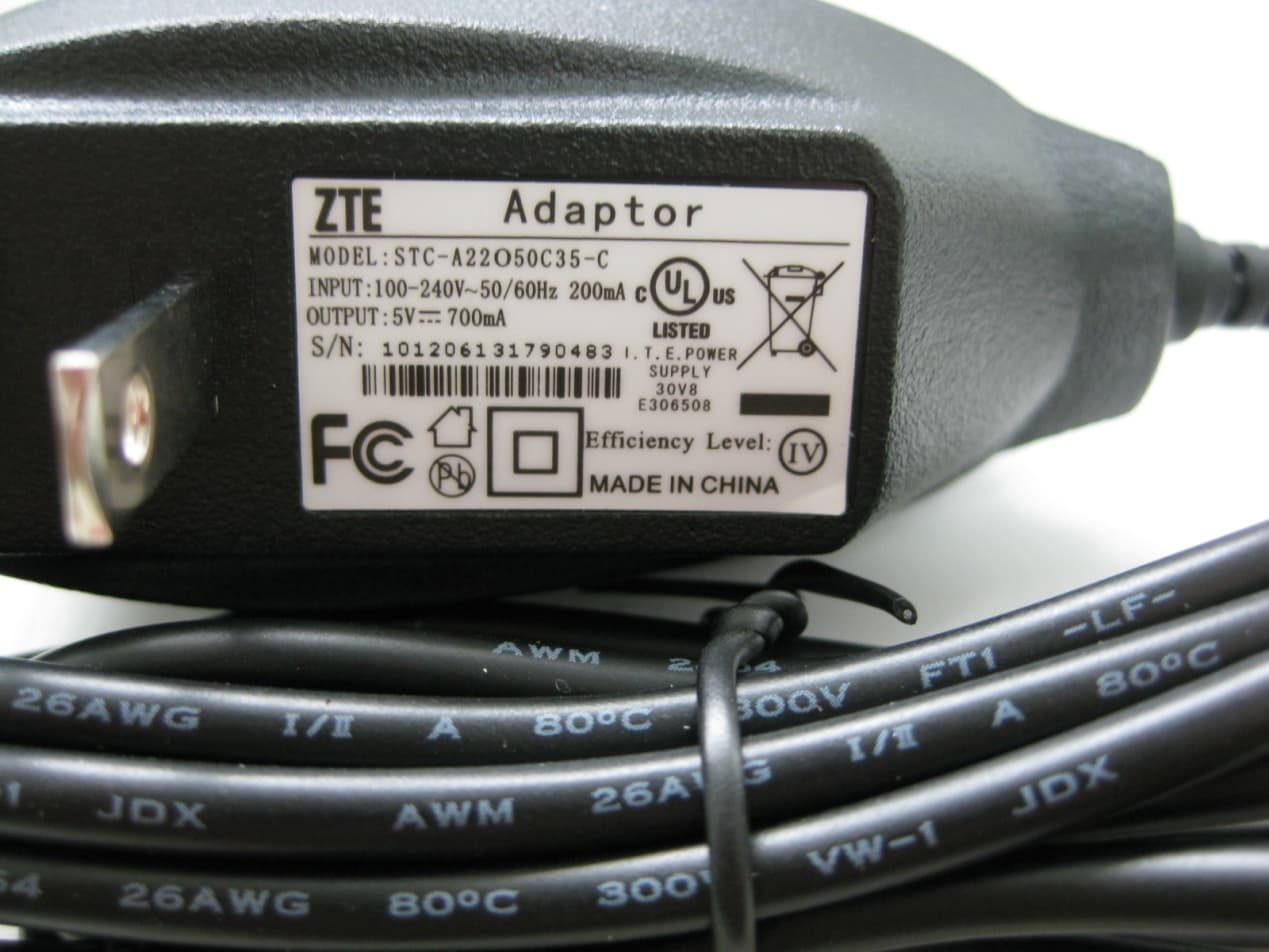 GSM wireless phone - FCC ID Q78-ZTEZTEWP658 - ZTE Corporation