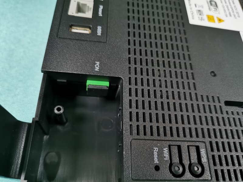 GPON ONT - FCC ID Q78-ZXHNF680V9 - ZTE Corporation (2)